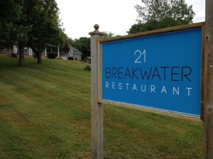 21-breakwater-restaurant